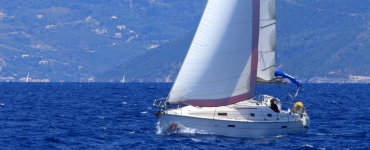 Sailing yacht in the Ionian sea.jpg